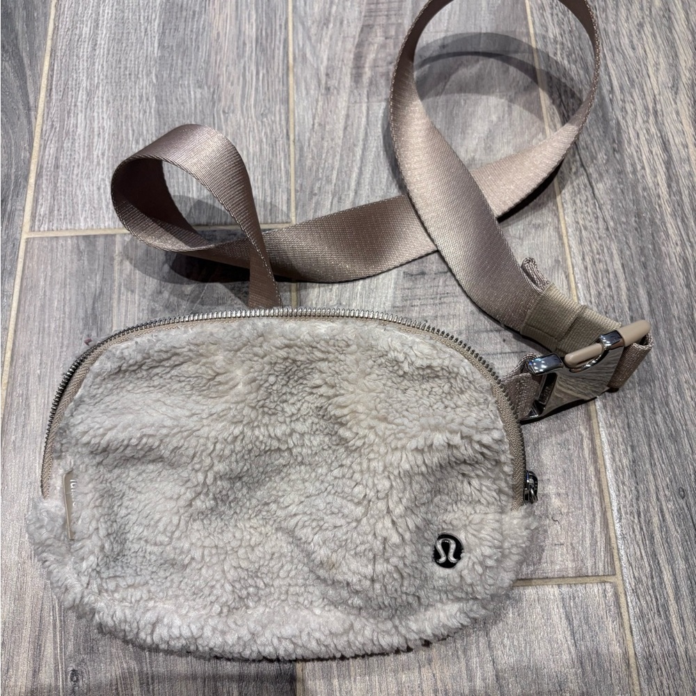 lululemon athletica Faux Shearling Crossbody Bag in Cream/Tan
